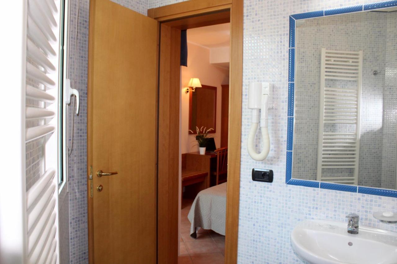 Depandance Hotel Jole チェゼナーティコ エクステリア 写真