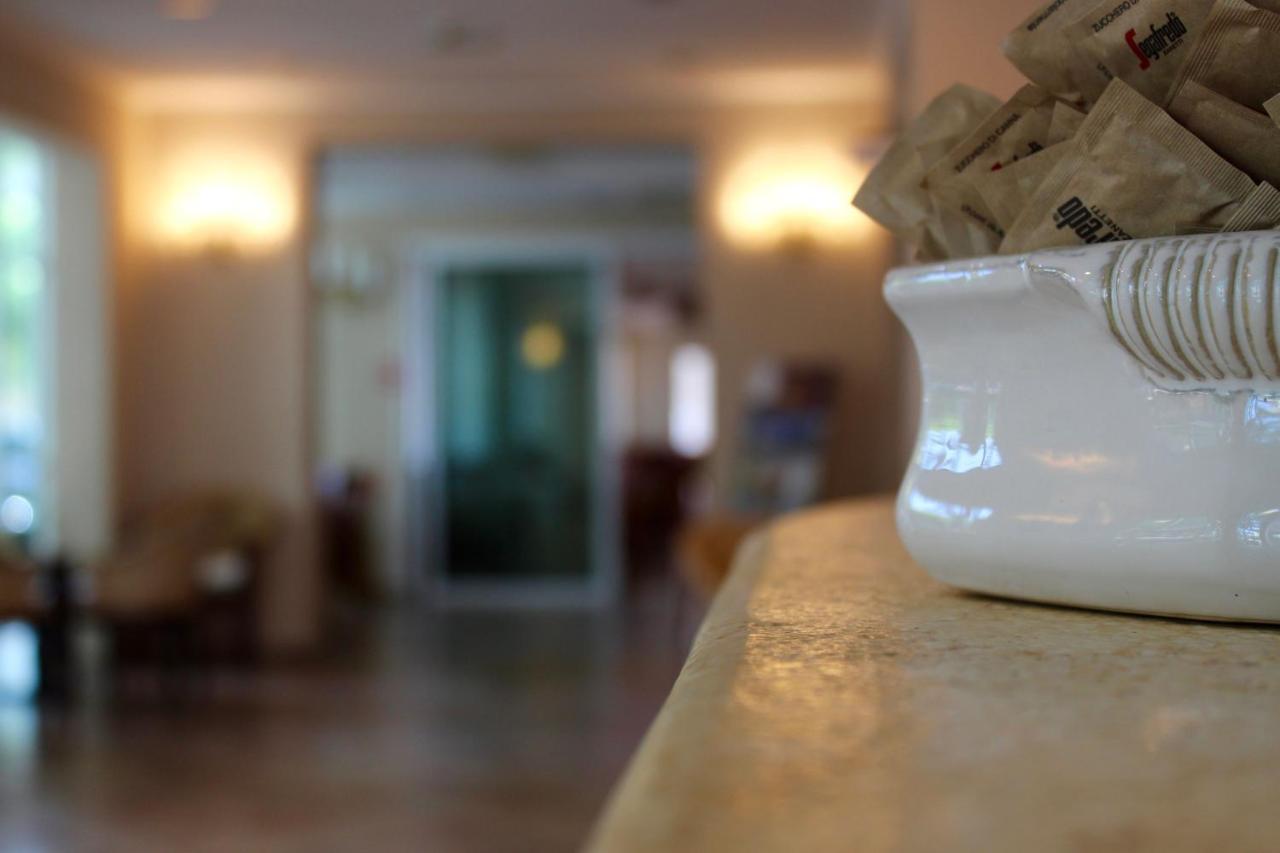Depandance Hotel Jole チェゼナーティコ エクステリア 写真