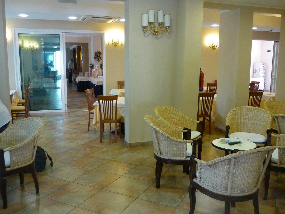 Depandance Hotel Jole チェゼナーティコ エクステリア 写真